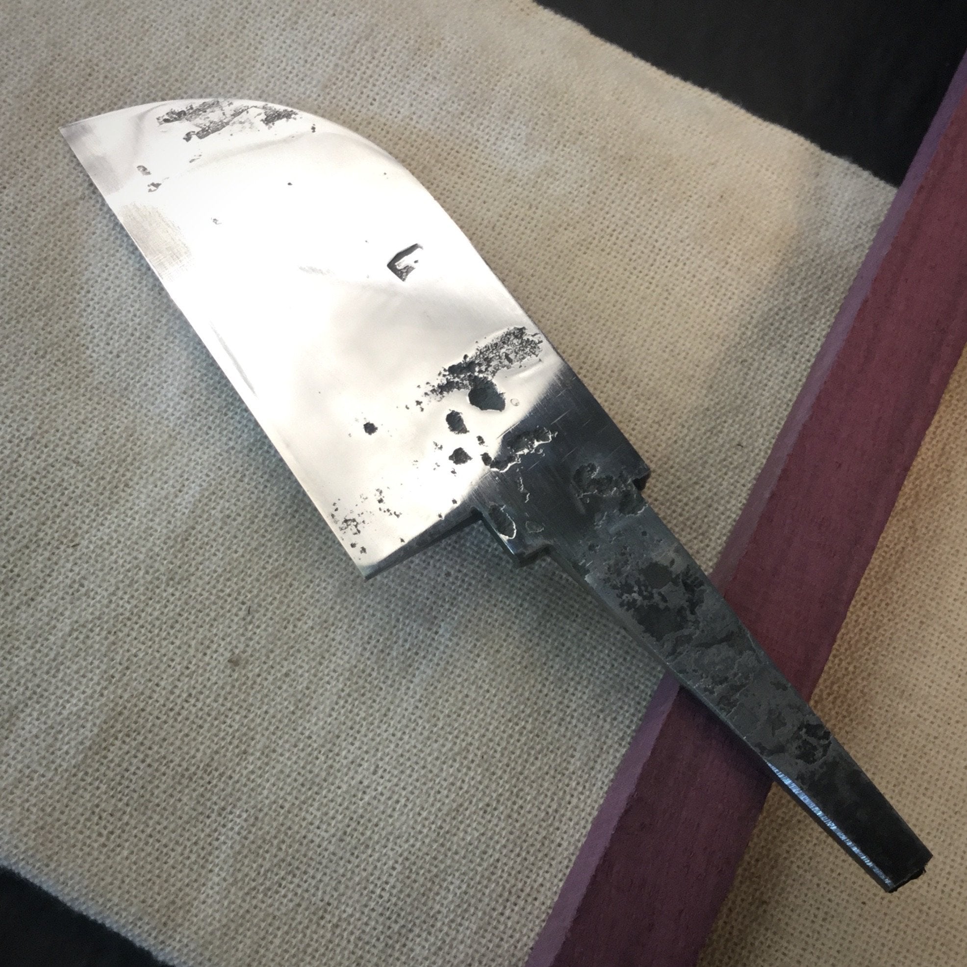 https://www.ironlucky.com/cdn/shop/products/carbon-steel-blade-blank-for-knife-making-crafting-hobby-diy-art-9074-318610_1024x1024@2x.jpg?v=1592495984